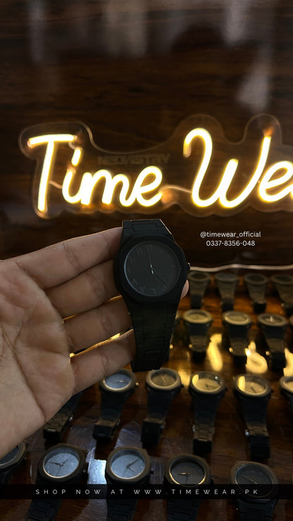 Arabic Aura Watch Black