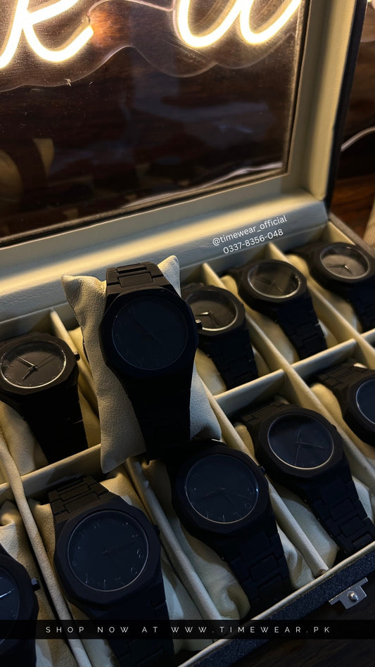 Arabic Aura Watch Black