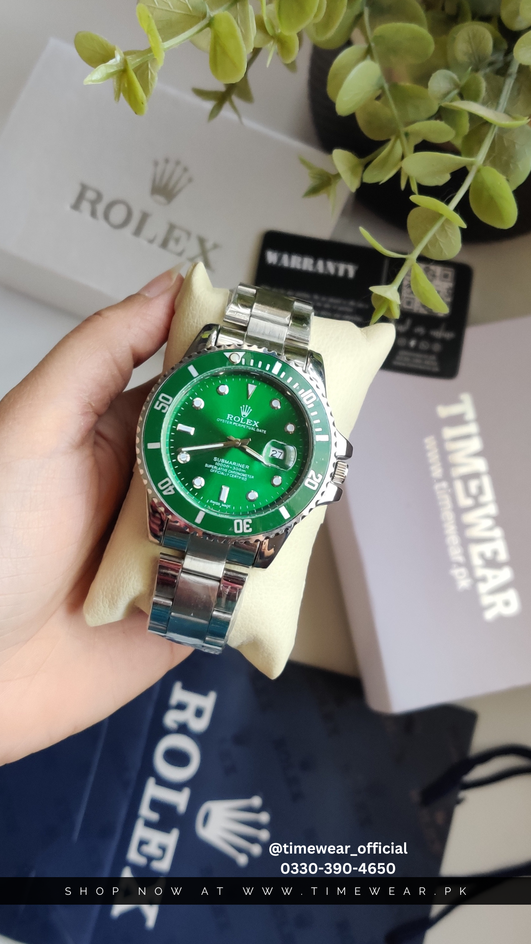 Rolex Gents Submariner (Silver Chain Green Dial) Premium Rolex Box