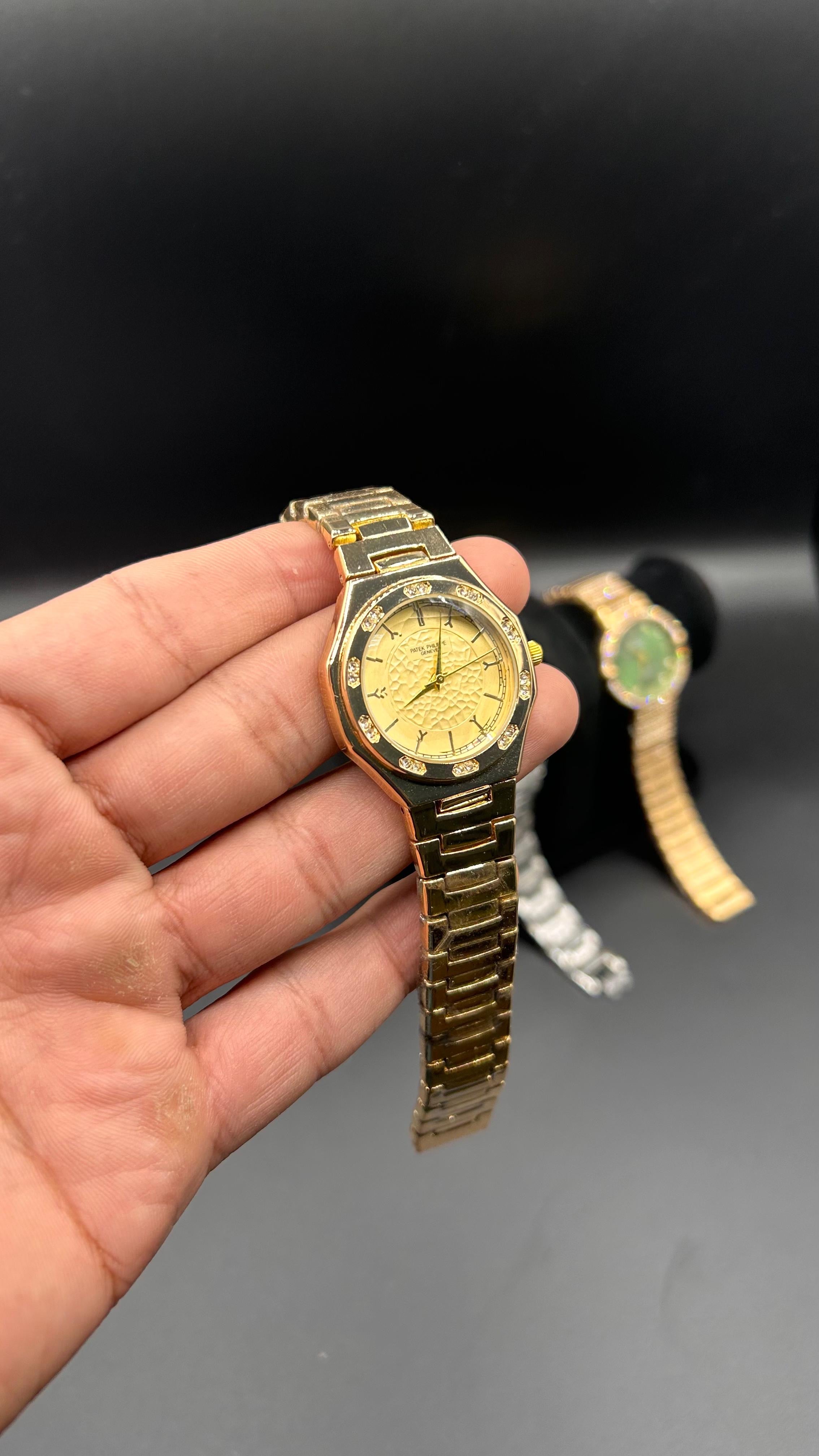 Patek philippe Ladies Limited Article with Standard Box