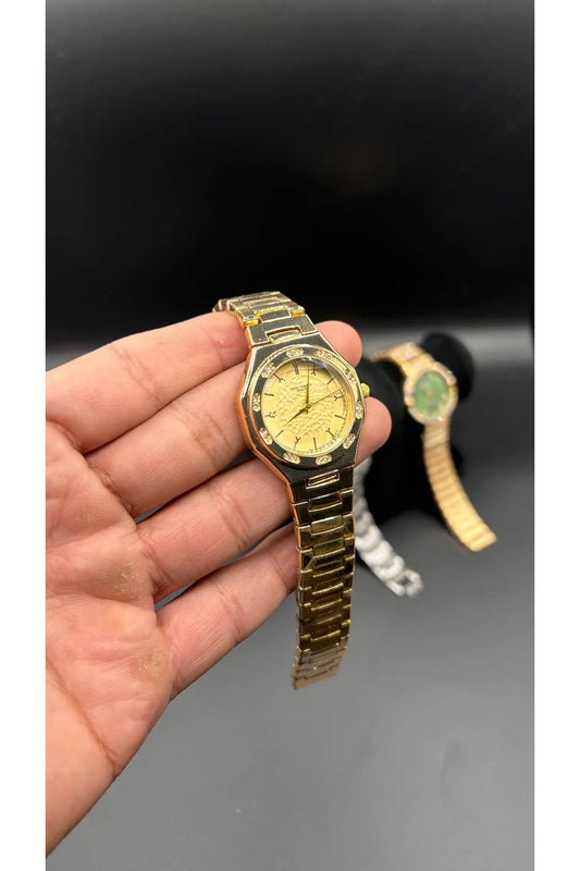 Patek philippe Ladies Limited Article with Standard Box