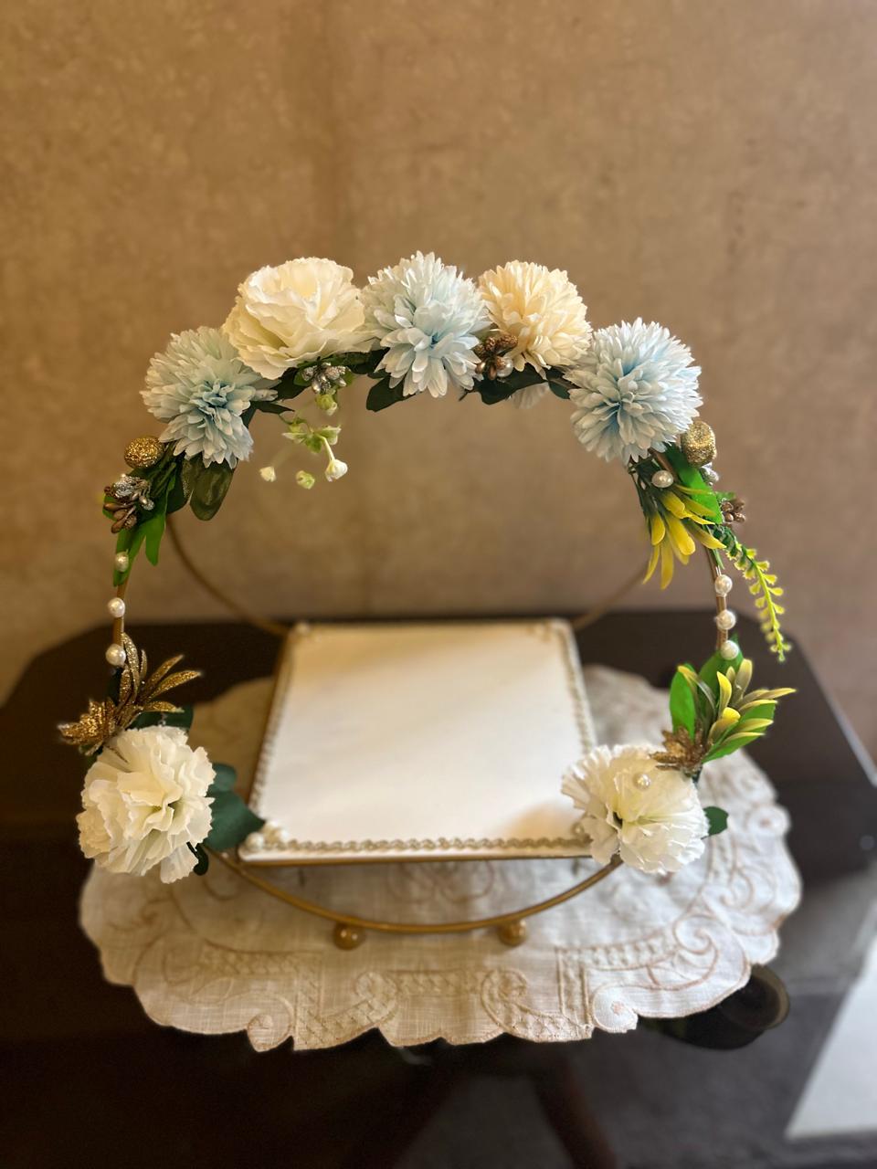 Cake Stand With Decor